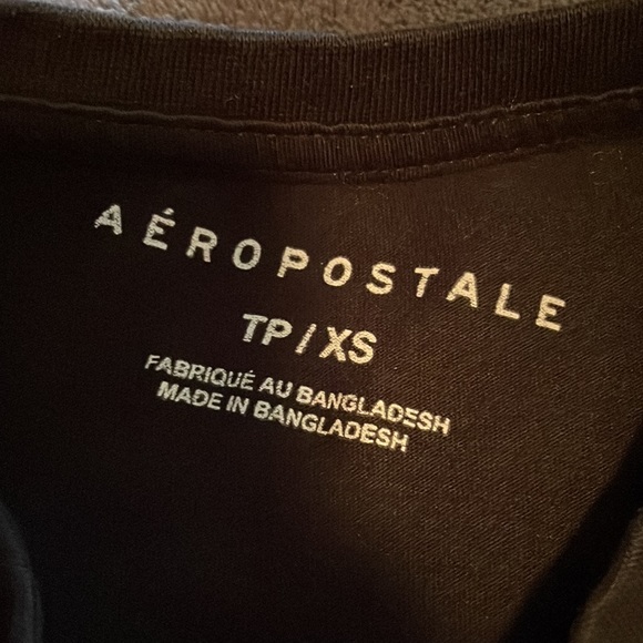 XS Aeropostale T-shirt - Picture 2 of 2